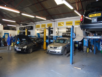 Best Fit Glasgow Light CommercialServicing, MOT and Tyres Site